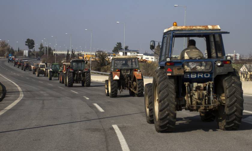 Μπλόκα αγροτών: Έτοιμοι για κινητοποιήσεις και οι αγρότες των Τρικάλων