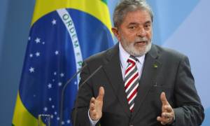 Βραζιλία: Απαγόρευση εξόδου από τη χώρα για τον πρώην πρόεδρο Λούλα ντα Σίλβα