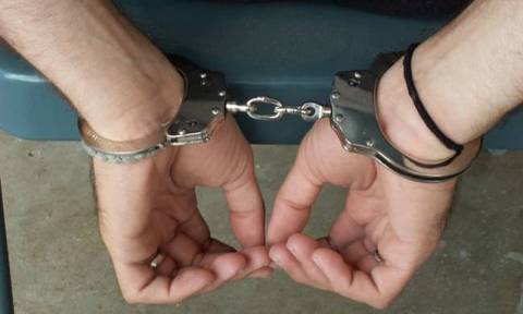 Δύο συλλήψεις για ναρκωτικά και προώθηση παράνομων μεταναστών