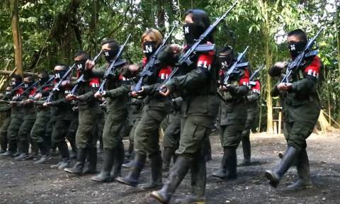 Κολομβία: Αναστέλλεται η ειρηνευτική διαδικασία με τον ELN