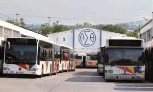 Θεσσαλονίκη: Χειροπέδες σε νεαρές που έκλεψαν 800 ευρώ από επιβάτη λεωφορείο
