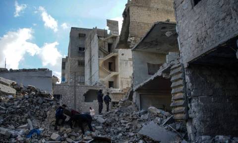 Συρία: Τουλάχιστον 20 άμαχοι νεκροί από αεροπορικές επιδρομές