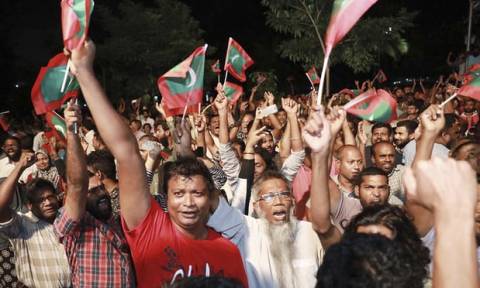 Μαλδίβες: Σε κατάσταση έκτακτης ανάγκης η νησιωτική χώρα