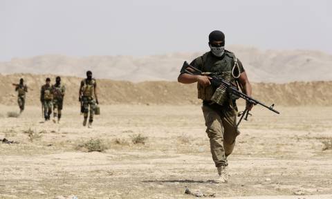Με μια σφαίρα στο κεφάλι: Μαζικές εκτελέσεις εκατοντάδων αιχμαλώτων του ISIS