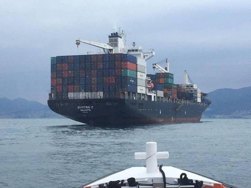 ΕΚΤΑΚΤΟ: 300 κιλά κοκαΐνης σε ελληνόκτητο πλοίο στη Γένοβα - Τι λέει η εταιρεία 