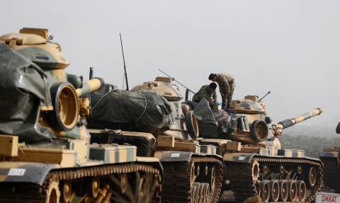 Ραγδαίες εξελίξεις: Η Τουρκία ετοιμάζεται να επιτεθεί στον συριακό στρατό του Μπασάρ αλ Άσαντ