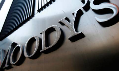 «Καθαρή» έξοδο από το μνημόνιο βλέπει η Moody’s – Πρόβλημα τα «κόκκινα» δάνεια