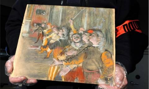Μυστήριο: Διάσημος πίνακας του Ντεγκά ανακαλύφθηκε σε μπαγκαζιέρα λεωφορείου (Vid)