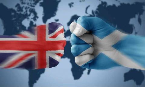Ραγδαίες εξελίξεις: Η Σκωτία έτοιμη να «τινάξει» το Brexit στον αέρα