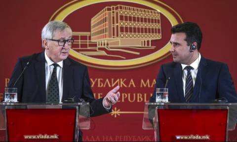 Ο «φιλέλληνας» Γιουνκέρ αποκαλεί «Μακεδόνες» τους Σκοπιανούς