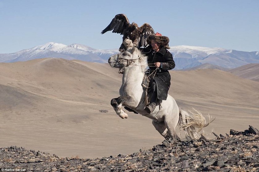 Συγκλονιστικά στιγμιότυπα από τη ζωή στη Μογγολία (pics)