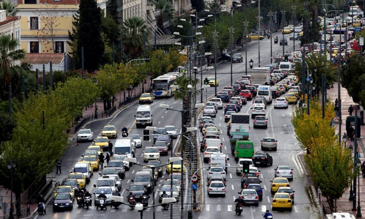 Αυτός είναι ο νέος ΚΟΚ - Για ποιες παραβάσεις έρχονται πρόστιμα - «μαμούθ»