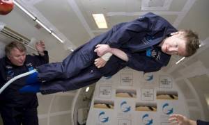 NASA για Στίβεν Χόκινγκ: «Να συνεχίσεις να πετάς σαν τον σούπερμαν στη μικροβαρύτητα...»