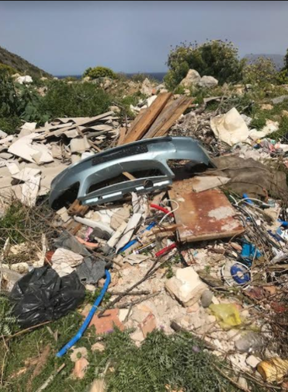 Σκουπιδότοπο κατάντησαν την Κίσσαμο Χανίων! - Τι καταγγέλλουν οι κάτοικοι στο Newsbomb.gr (pics)