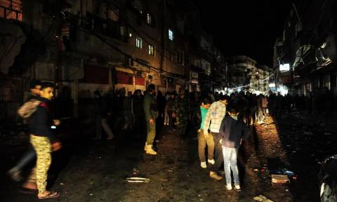 Συρία: 29 νεκροί από ρουκέτες που έπληξαν τη συνοικία Τζαραμάνα της Δαμασκού