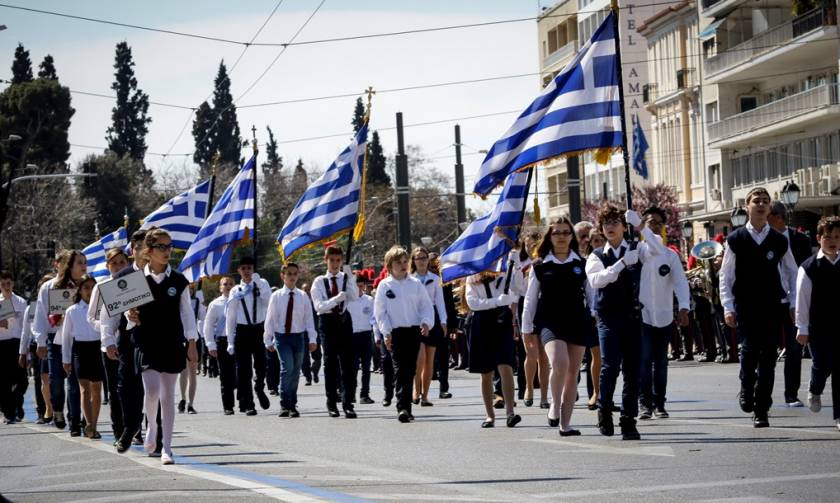 25η Μαρτίου: Οι μαθητές τίμησαν την επέτειο της Ελληνικής Επανάστασης (pics)