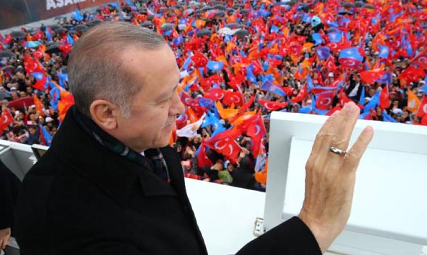 Εκτός ελέγχου ο Ερντογάν, απειλεί με αιματοκύλισμα: Θα πάρουμε ζωές για τη μεγάλη Τουρκία