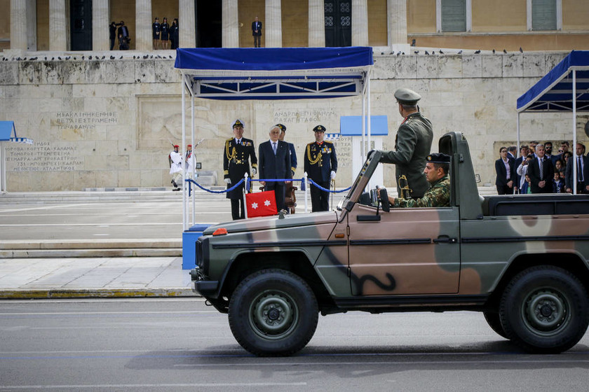 LIVE 25η Μαρτίου: Η στρατιωτική παρέλαση στο κέντρο της Αθήνας (pics)