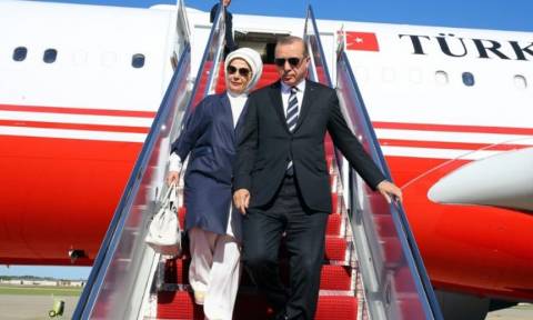 Ερντογάν: Δεν φαντάζεστε τη μεγαλύτερη φοβία του και γιατί ταξιδεύει πάντα με δύο αεροπλάνα! (pics)