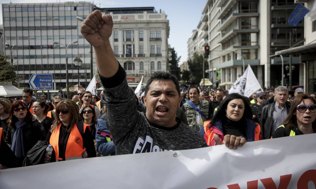 Στη Βουλή οι συμβασιούχοι των Δήμων (pics)