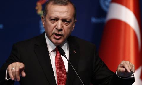 Ο… αδίστακτος κ. Ερντογάν: Οι τηλεφωνικές υποκλοπές που καίνε το «σουλτάνο»