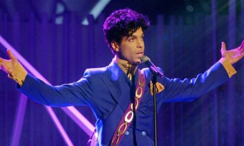 Δύο χρόνια χωρίς τον Prince - Έτσι θα τον τιμήσουν οι θαυμαστές του