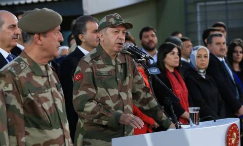 Έλληνες στρατιωτικοί: Ο Ερντογάν πετάει το «μπαλάκι» στη δήθεν ανεξάρτητη τουρκική δικαιοσύνη (Vid)
