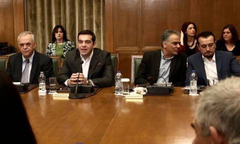 Υπουργικό Συμβούλιο: Κρίσιμη συνεδρίαση υπό τον Τσίπρα για ελληνοτουρκικά, Σκοπιανό και αξιολόγηση