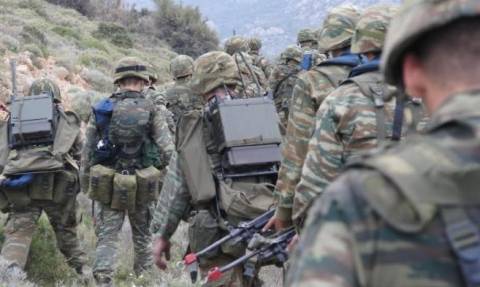Ραγδαίες εξελίξεις: 7.000 Έλληνες στρατιώτες μεταφέρονται σε Αιγαίο και Έβρο