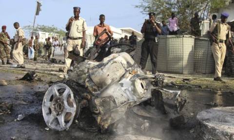 Σομαλία: Επτά νεκροί σε δύο επιθέσεις βομβιστών-καμικάζι στη Μογκαντίσου