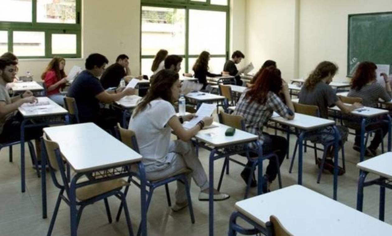 Πανελλήνιες 2018: Σε ρυθμούς πανελλαδικών εξετάσεων οι υποψήφιοι