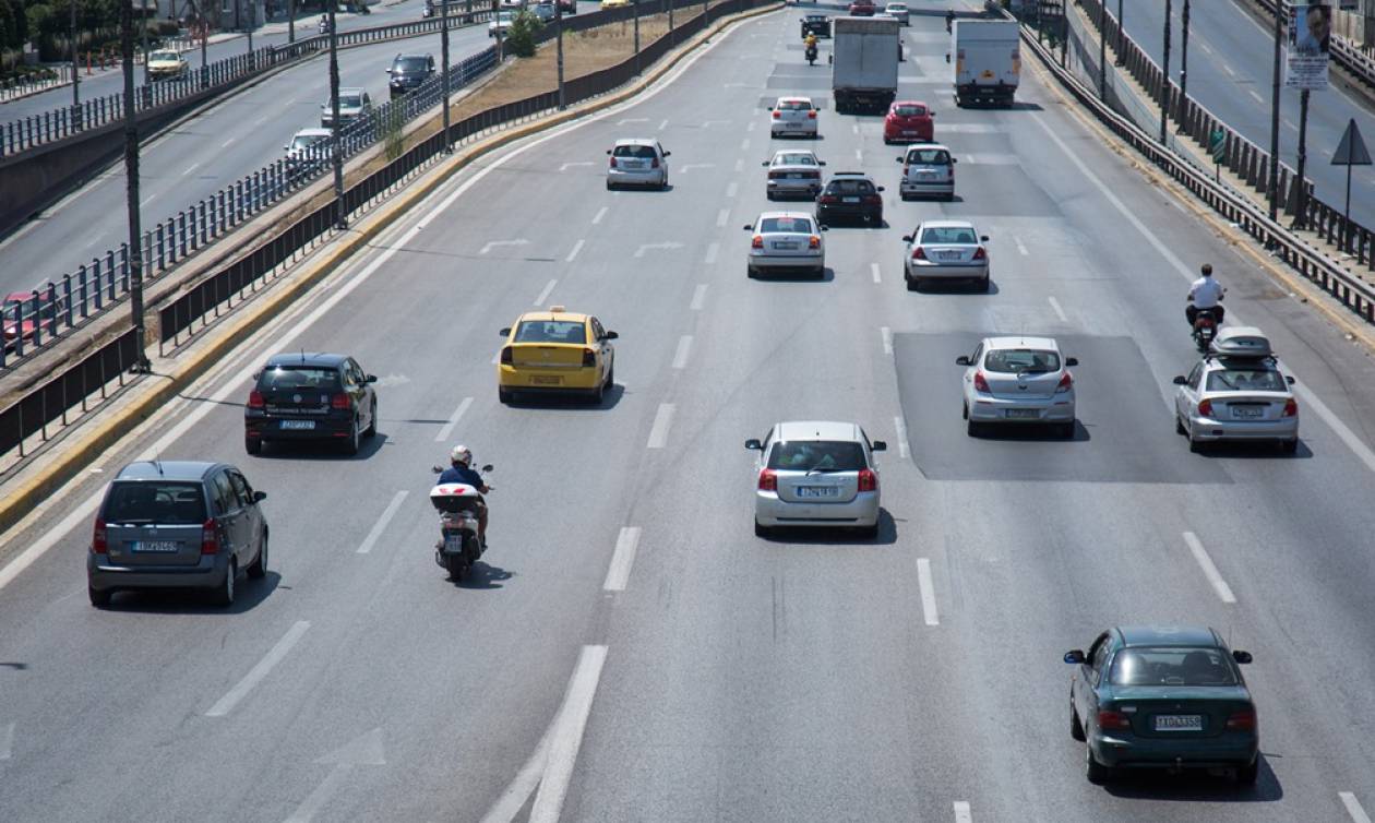 Συγκέντρωση διαμαρτυρίας ενάντια στα διόδια του Αγίου Στεφάνου και της Βαρυμπόμπης