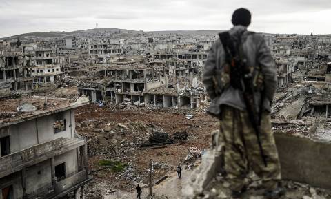 Συρία Πόλεμος: Όλα όσα πρέπει να γνωρίζετε για την επόμενη ημέρα από τον βομβαρδισμό (Pics+Vids)