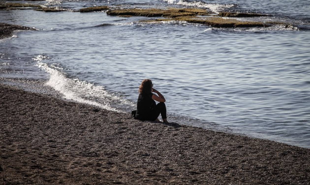 Προσοχή κίνδυνος! Επιστήμονες προειδοποιούν: Τι δεν πρέπει να κάνετε φέτος ΜΕ ΤΙΠΟΤΑ στο Σαρωνικό