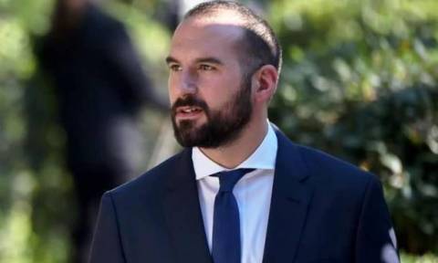 Τζανακόπουλος: Ο Γιούνκερ στηρίζει την προσπάθεια για «καθαρή έξοδο»
