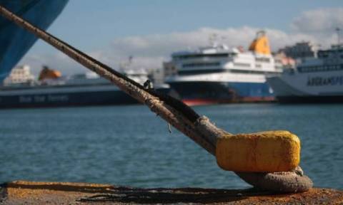 Πρωτομαγιά 2018: Σε ισχύ η απεργία της ΠΝΟ - Δεμένα τα πλοία στα λιμάνια