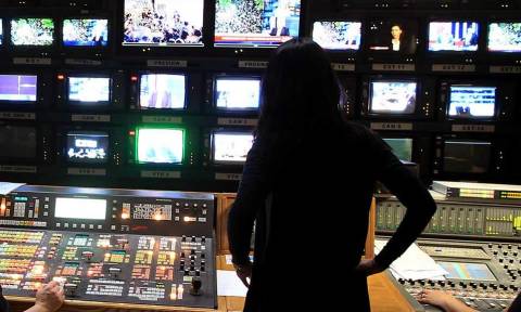 Τηλεοπτικές άδειες: Μάχη μεταξύ Δημοσίου και τηλεοπτικών σταθμών στην Ολομέλεια του ΣτΕ