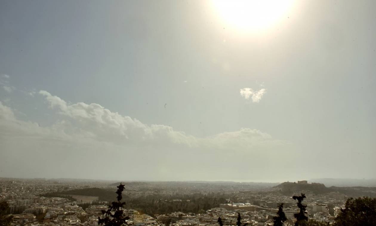 H φωτογραφία από την Αθήνα που κάνει το γύρο του Διαδικτύου