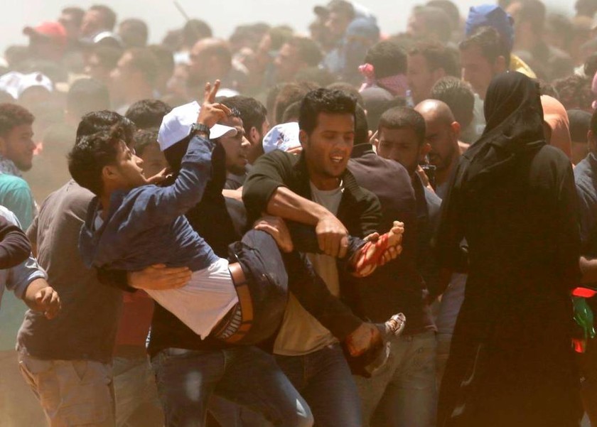 LIVE - Η Γάζα φλέγεται: Ισραηλινοί δολοφόνησαν εν ψυχρώ δεκάδες Παλαιστίνιους διαδηλωτές (Pics+Vids)