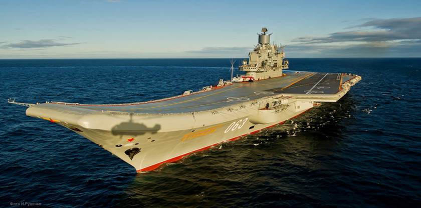 Δεν αστειεύεται ο Πούτιν: Έτοιμος για όλα «πλημμυρίζει» τη Μεσόγειο με πολεμικά πλοία και υποβρύχια 