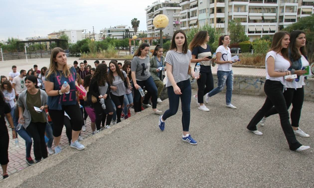 Δείτε πότε λήγει η προθεσμία για εγγραφές σε γυμνάσια και λύκεια