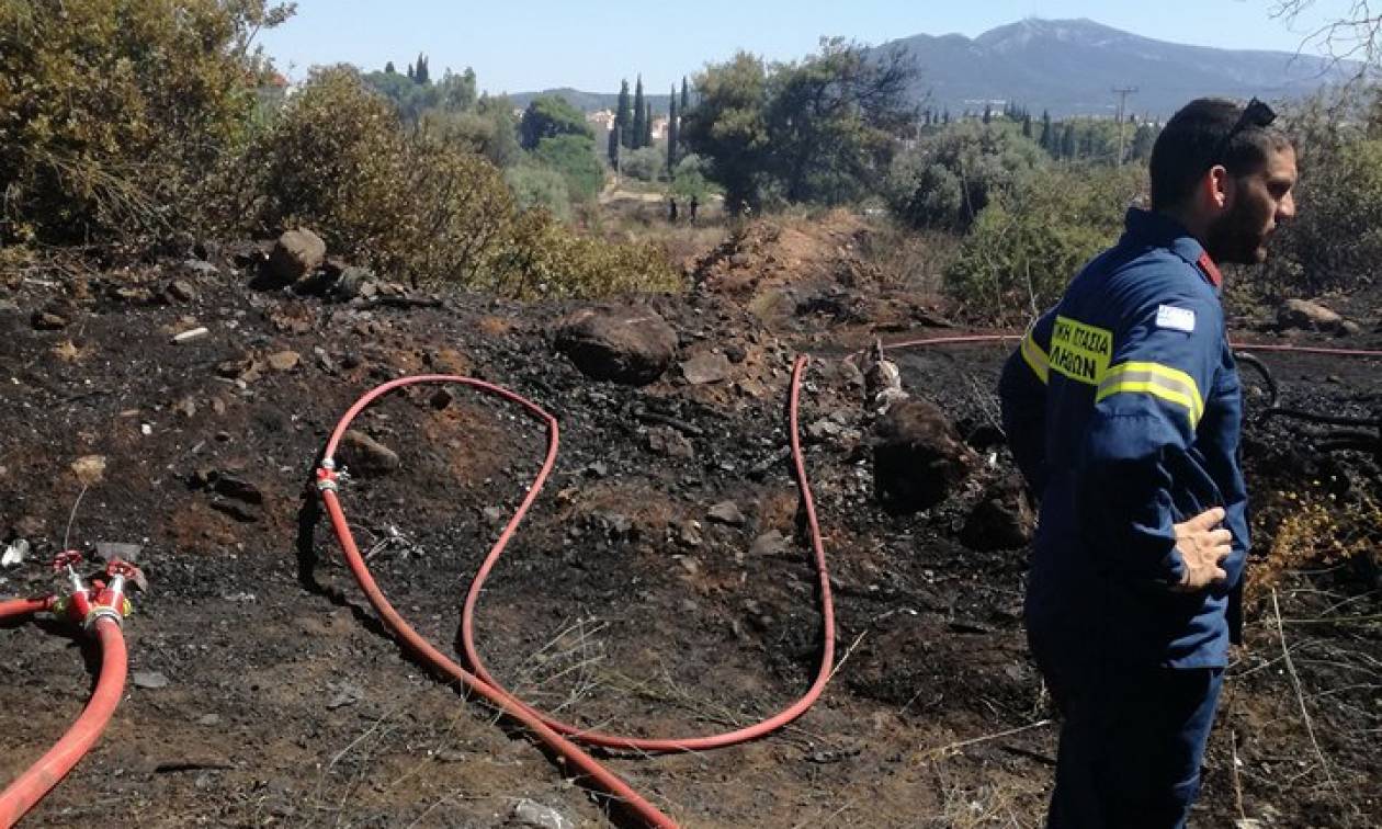 Μεγάλη πυρκαγιά στο Μαρούσι κοντά στο κτήμα «Ανδρέας Συγγρός»