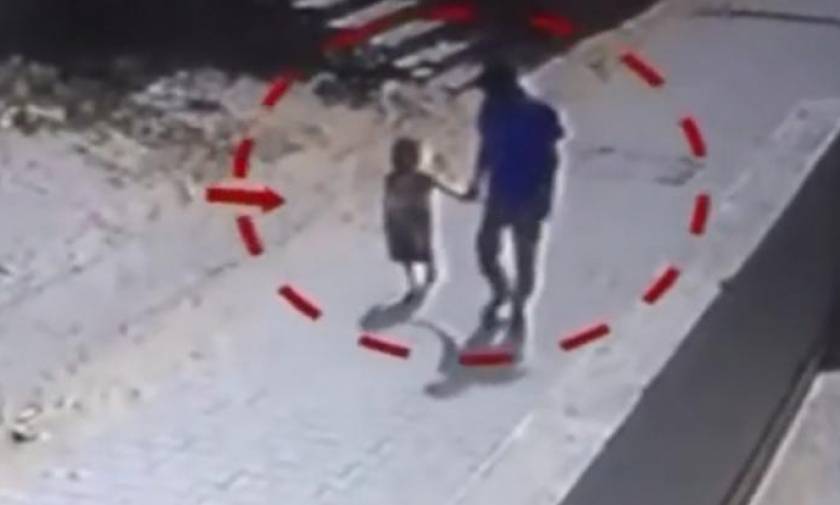 Το βίντεο της φρίκης: Πήρε από το χέρι την κόρη του αφεντικού του για να τη βιάσει και την έσφαξε