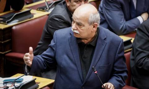 Νίκος Βούτσης: Κάποιοι θέλουν να προκαλέσουν στρατιωτικό πραξικόπημα στην Ελλάδα (vid)