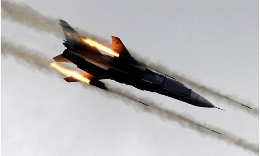 Συρία: Ρωσικά αεροσκάφη εξαπέλυσαν επιδρομές για πρώτη φορά μετά από τη συμφωνία εκεχειρίας του 2017