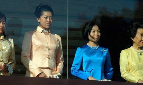 Ιαπωνία: Η πριγκίπισσα Ayako παντρεύεται «κοινό θνητό» και απαρνείται τα προνόμιά της