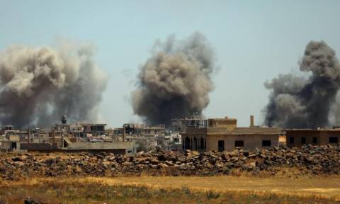 Συρία: Ξεκίνησαν αεροπορικοί βομβαρδισμοί στην Ντεράα