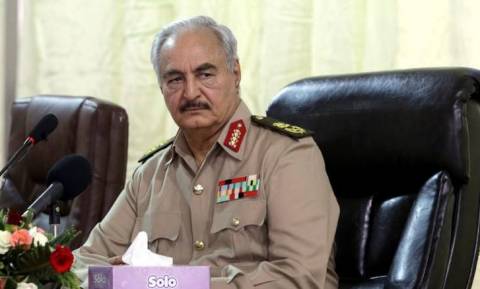 Λιβύη: Ο στρατάρχης Χάφταρ ανήγγειλε την «απελευθέρωση» τη Ντέρνα από «τους τρομοκράτες»