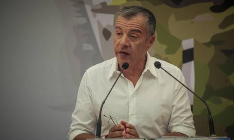 Θεοδωράκης: Δεν θα στηρίξουμε κυβέρνηση από αυτή τη Βουλή