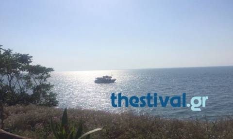 Θεσσαλονίκη: Προσάραξε σε αβαθή στην Καλαμαριά το πλοίο «Κωνσταντής»
